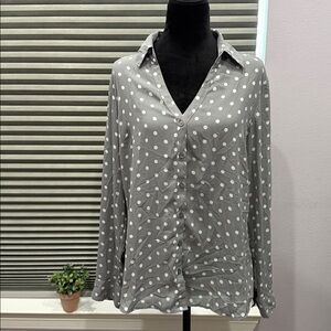 Express Women's Gray and White Polka Dot Shirt